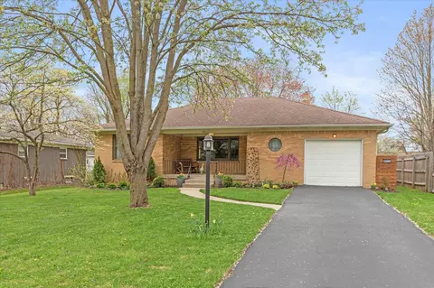 6012 N Oxford St, Indianapolis, IN 46220