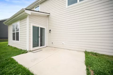 Exterior - 362 Mallard Dr, Pendleton, IN 46064 photo 5 of 8