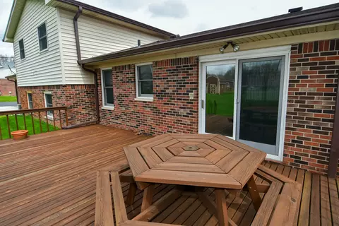 Exterior - 246 Plainview Dr, Avon, IN 46123 photo 3 of 5