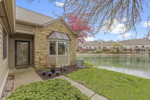 3251 Shoreway Ct, Indianapolis, IN 46240