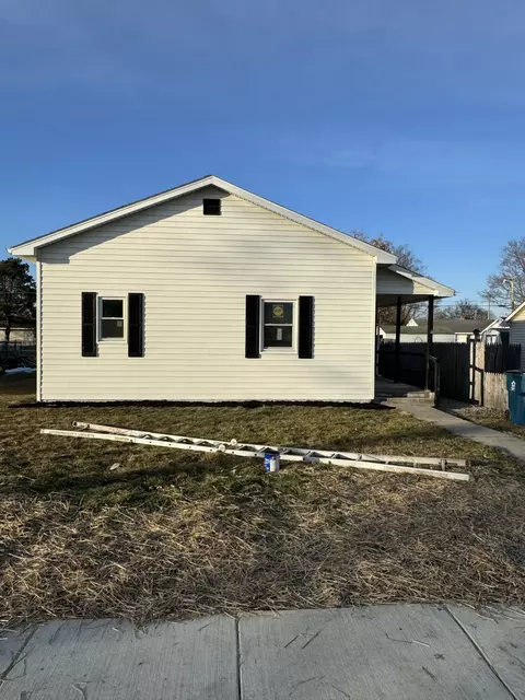 423 E South D St, Gas City, IN 46933