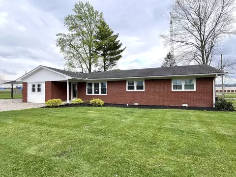 925 W Second St, Brownstown, IN 47220