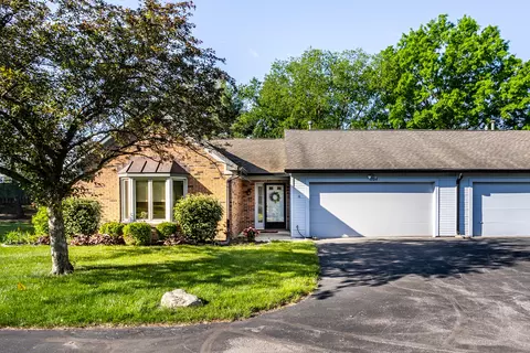 1725 Cloister Dr, Indianapolis, IN 46260