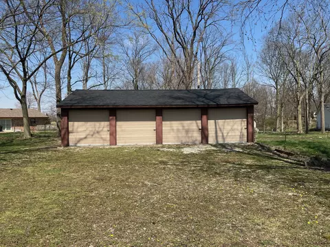 4984 N 50 E, Shelbyville, IN 46176