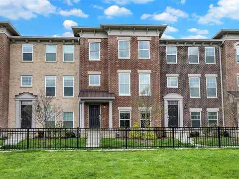 1561 Omar Dr, Indianapolis, IN 46202