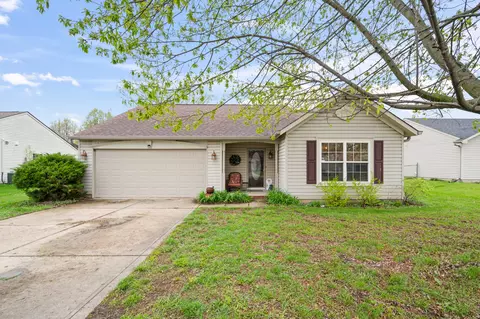 4024 Dogwood Ln, Franklin, IN 46131