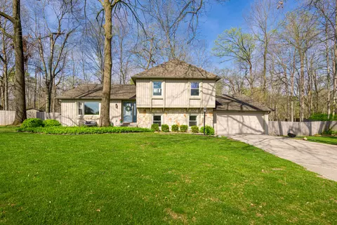 10764 Cheryl Ct, Carmel, IN 46033