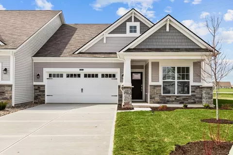 6535 Amber Ct, Whitestown, IN 46075