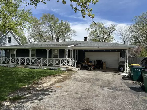 516 S Cherry St, Westfield, IN 46074