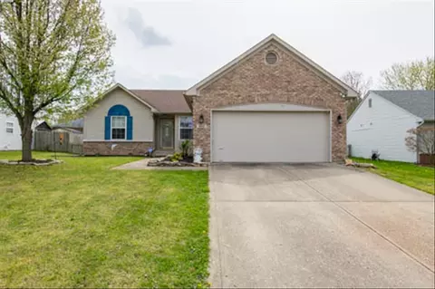 3901 Maple Manor Dr, Indianapolis, IN 46237