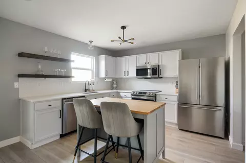 Kitchen - 1546 Huntzinger Blvd, Pendleton, IN 46064 photo 1 of 5
