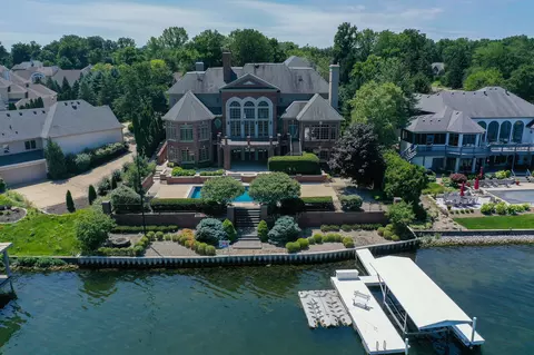 View/Area - 9062 Bay Breeze Ct, Indianapolis, IN 46236 photo 4 of 4