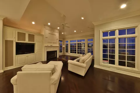 Living - 9062 Bay Breeze Ct, Indianapolis, IN 46236 photo 1 of 6