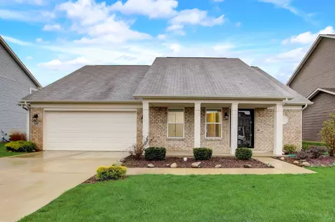 5487 N Woodside Ct, Mccordsville, IN 46055
