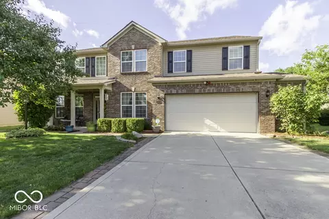6904 Emerald Bay Ln, Indianapolis, IN 46237
