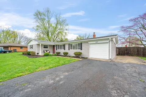 1413 S Center Ln, Franklin, IN 46131
