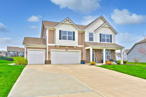 1304 Plover Dr, Greenwood, IN 46143