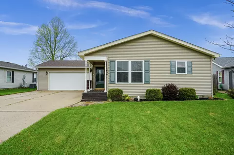 1030 Northpointe Dr, Franklin, IN 46131