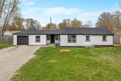 1114 E 4th St, Greenfield, IN 46140