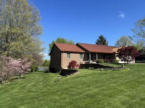 535 NW Santee Dr, Greensburg, IN 47240