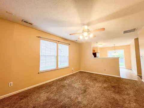 10833 Cedar Pine Dr, Indianapolis, IN 46235 photo 6