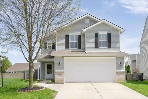 15542 Farmland Ct, Noblesville, IN 46060