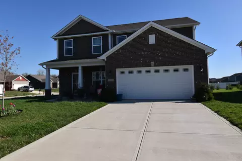 2351 Longleaf Ln, Greenfield, IN 46140