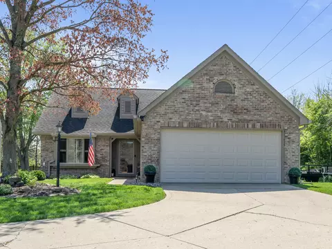 1329 Nora Woods Ct, Indianapolis, IN 46240