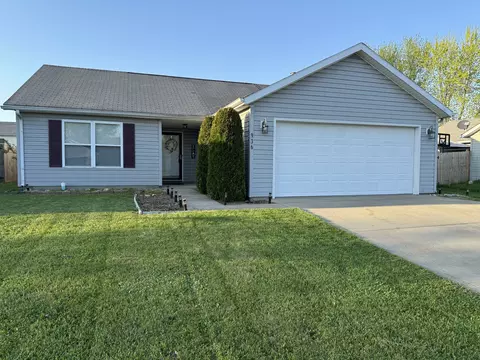 936 E Williamsburg Ln, Nineveh, IN 46164