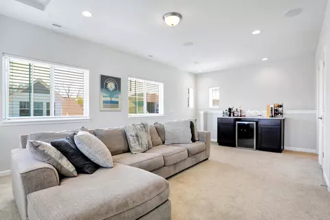 Living - 13332 E Lieder Way, Fishers, IN 46037 photo 5 of 9