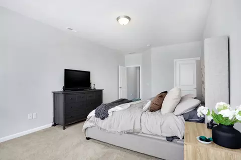 Bedroom - 13332 E Lieder Way, Fishers, IN 46037 photo 3 of 10
