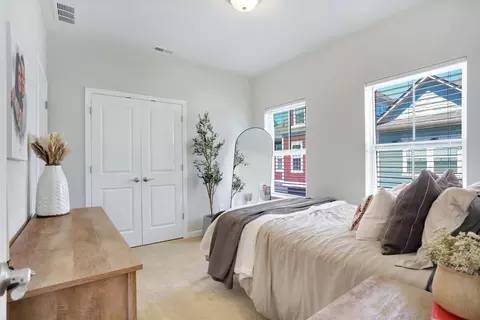 Bedroom - 13332 E Lieder Way, Fishers, IN 46037 photo 6 of 10