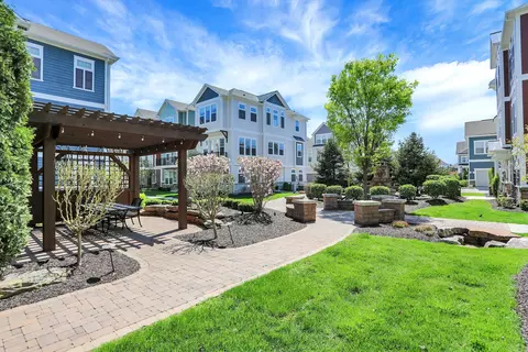 Exterior - 13332 E Lieder Way, Fishers, IN 46037 photo 9 of 15