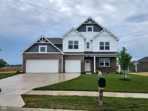 2295 Pinehurst Dr, Plainfield, IN 46168