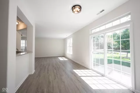 Living - 10675 Kyle Ct, Fishers, IN 46037 photo 2 of 8