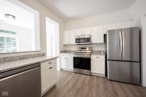 Kitchen - 10675 Kyle Ct, Fishers, IN 46037 photo 2 of 9