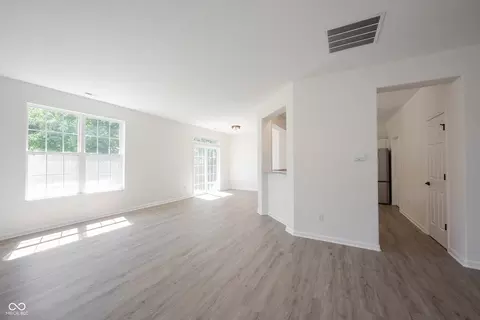 Living - 10675 Kyle Ct, Fishers, IN 46037 photo 8 of 8