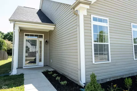 Exterior - 10675 Kyle Ct, Fishers, IN 46037 photo 2 of 7