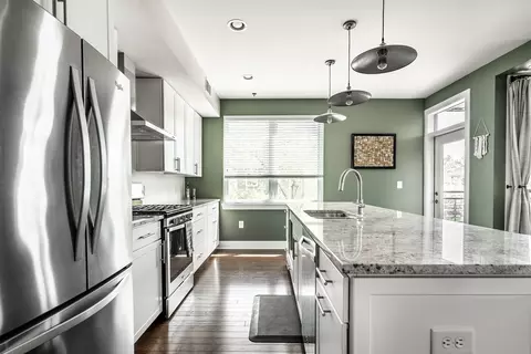 Kitchen - 622 E 10th St #211, Indianapolis, IN 46202 photo 4 of 6