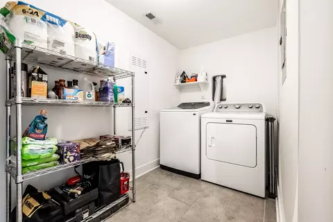 Other - 622 E 10th St #211, Indianapolis, IN 46202 photo 3 of 4