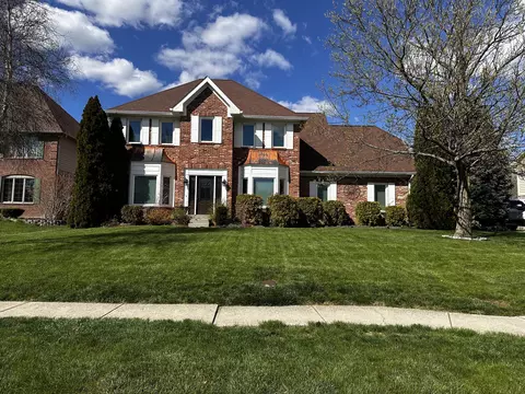 12438 Old Stone Dr, Indianapolis, IN 46236