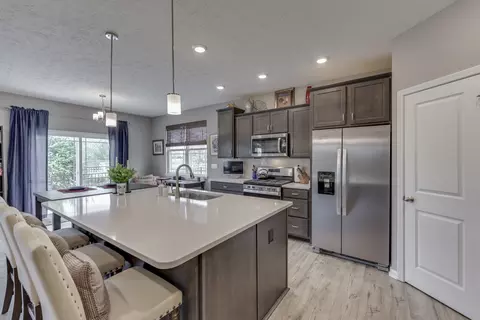 Kitchen - 6752 Greeson Ln, Plainfield, IN 46168 photo 2 of 3
