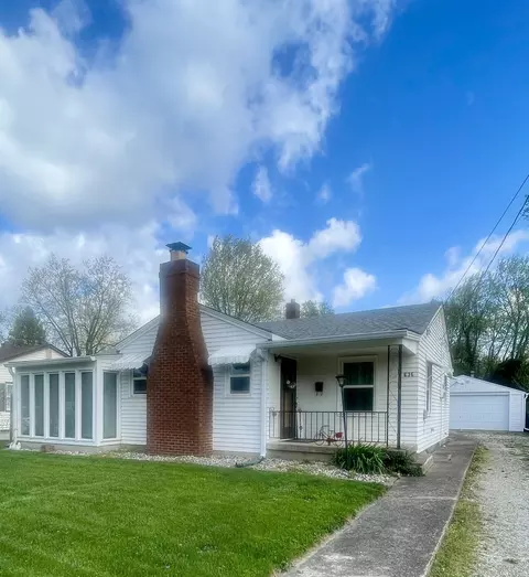636 Tucker St, Plainfield, IN 46168