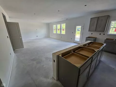 Living - 2245 Pinehurst Dr, Plainfield, IN 46168 photo 1 of 1