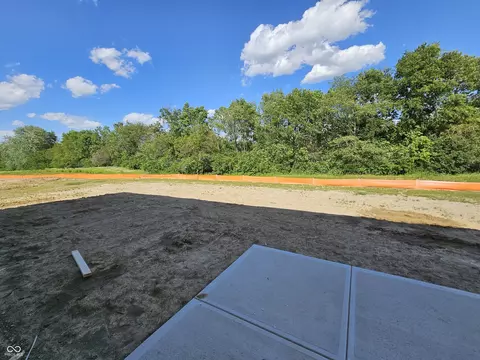 Exterior - 2245 Pinehurst Dr, Plainfield, IN 46168 photo 3 of 4