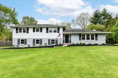 3735 Briarwood Dr, Indianapolis, IN 46240