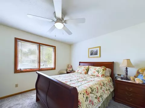Bedroom - 142 Chateau Dr, Pendleton, IN 46064 photo 5 of 6