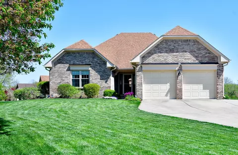 1301 Wentworth Ct, Greenwood, IN 46143