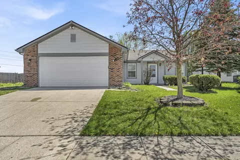 2009 Fieldstone Ct, Westfield, IN 46074