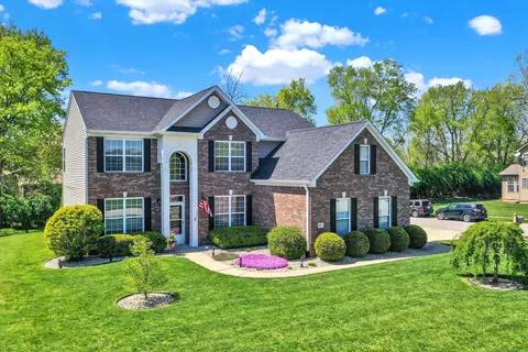 4125 Country Ln, Greenwood, IN 46142